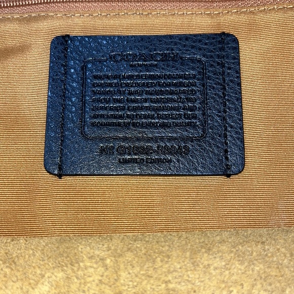 Limited Edition Rare Coach Hudson Yards Tote Bag EUC - Picture 3 of 8